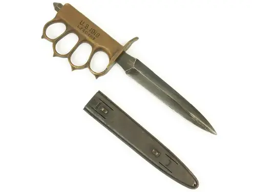 poing américain / lame historique